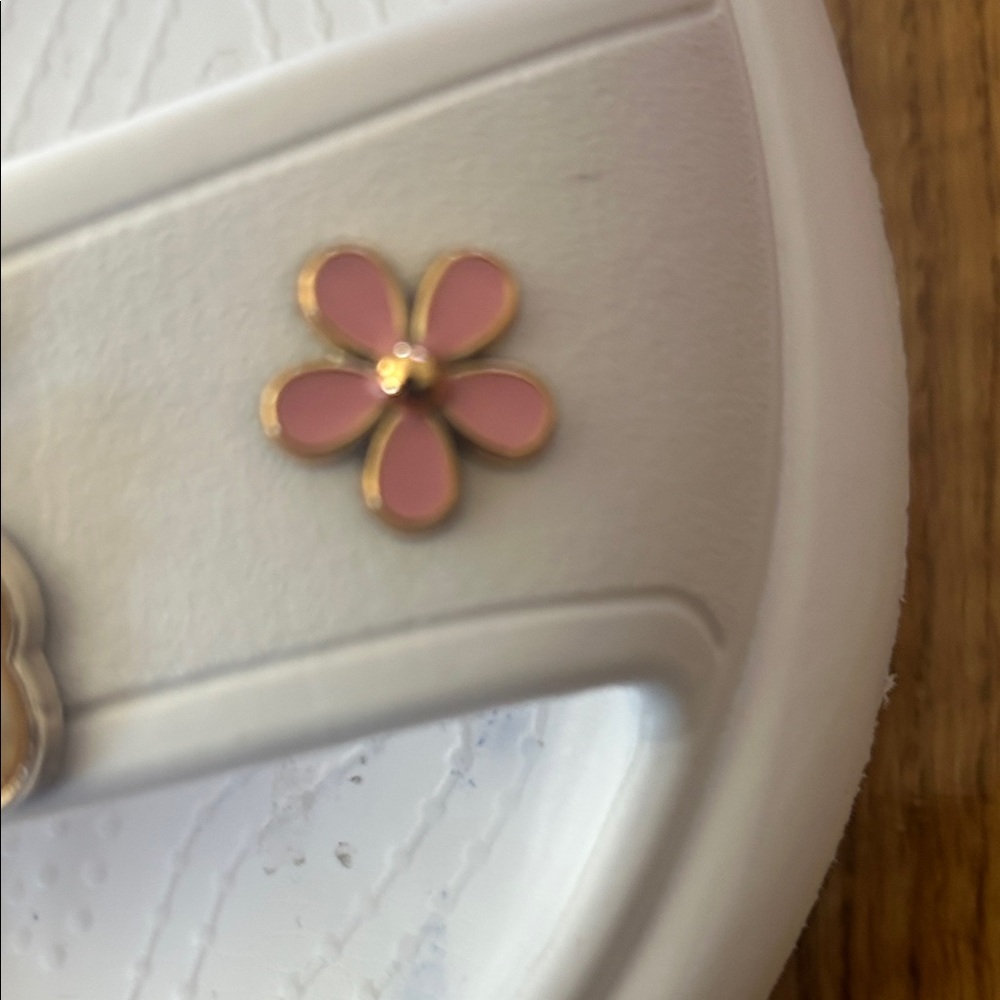 Croc White Sandals with Decorative Charms - Picture 4 of 11